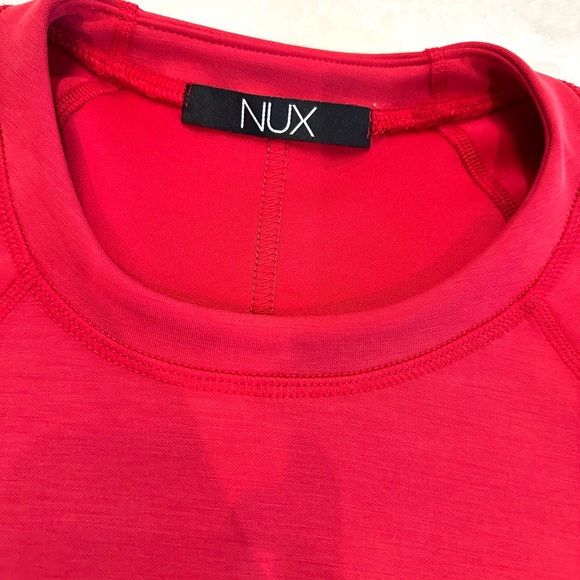 NUX Sleek Fabric Long Sleeve - Picture 4 of 5